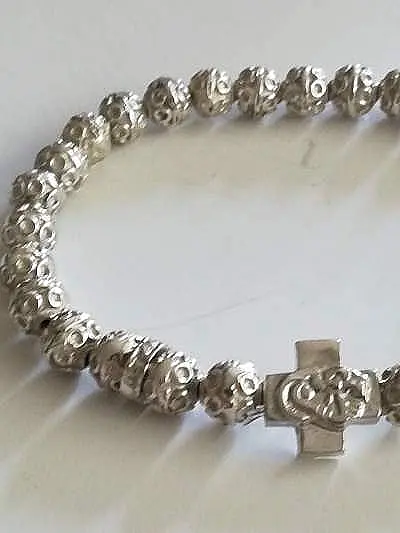 Srebrna brojanica za ruku