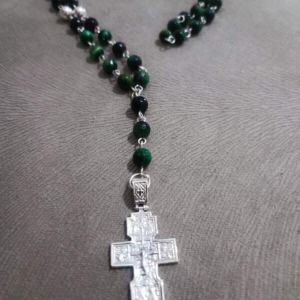 Brojanica zeleno tigrovo oko srebro 925