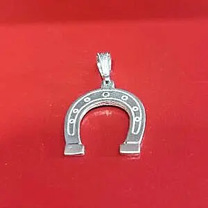 Privezak potkovica srebro 925