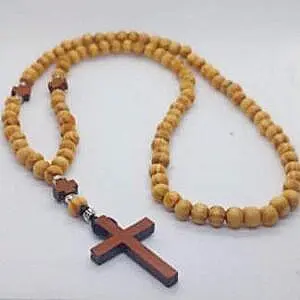 Brojanica od maslinovog drveta sa drvenim krstom