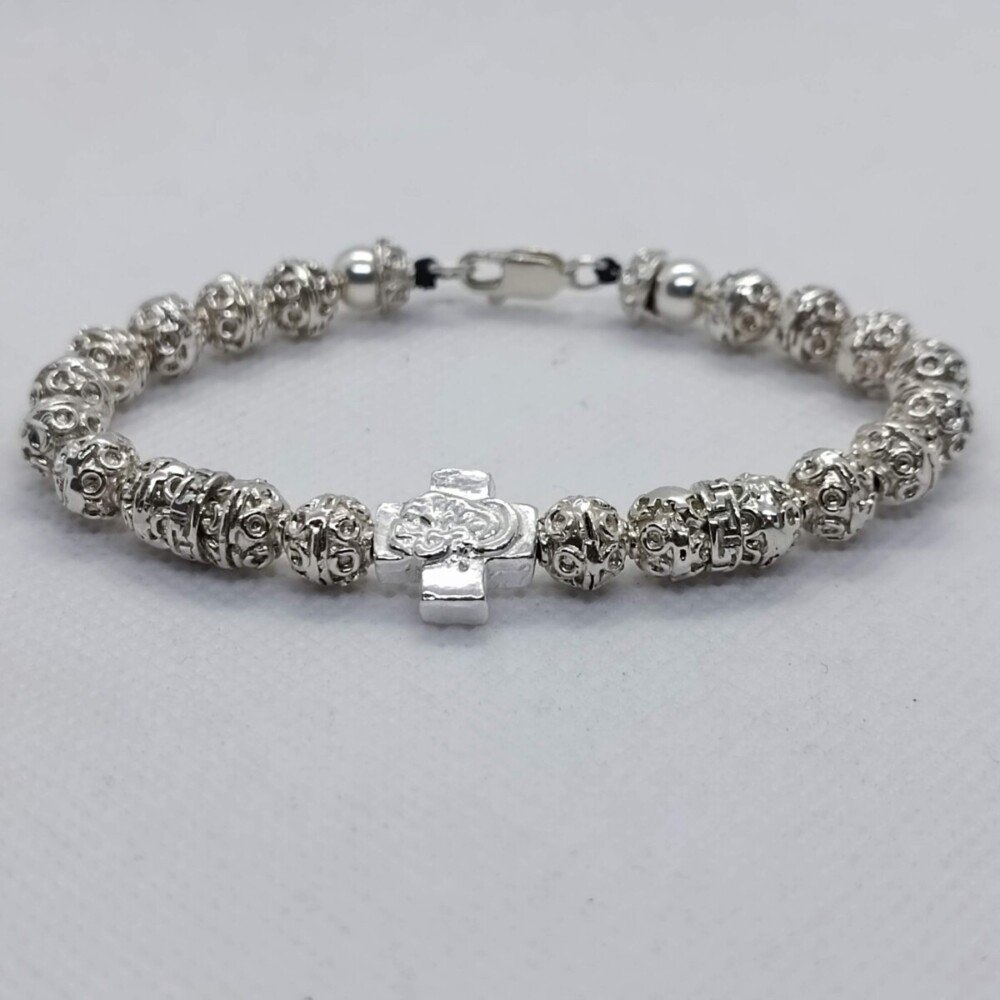 Brojanica od srebrnih perli