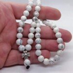 Molitvena brojanica 50 perli od haulita