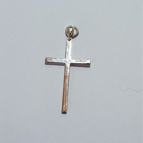 Srebrni-krstic-2,2-grama