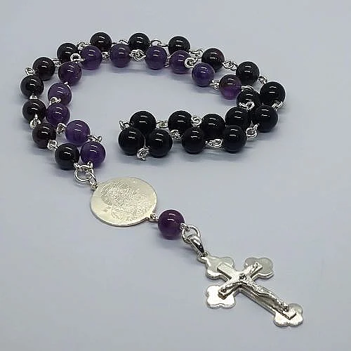 Brojanica za molitvu od srebra granat oniks ametist