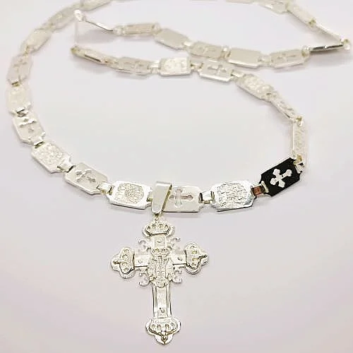 Srebrni lanac komplet sa krstom od 107 grama